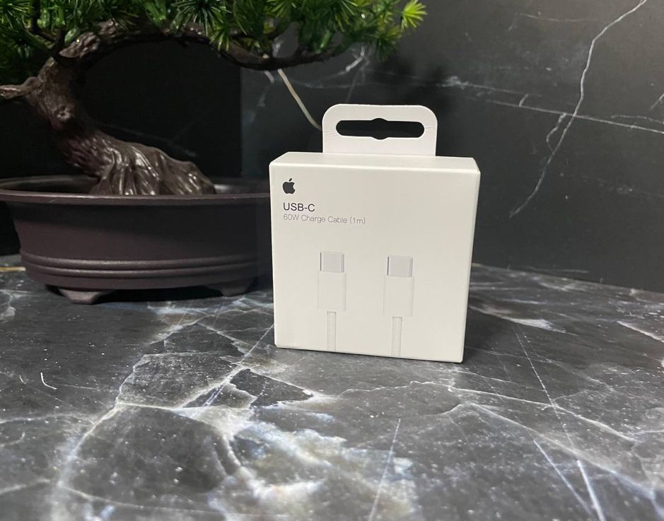 Зарядное устройство Apple кабель Type-C-Type-C
