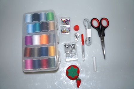 Набор для Шитья Нитки Иголки, 70 шт. | Sewing Kit